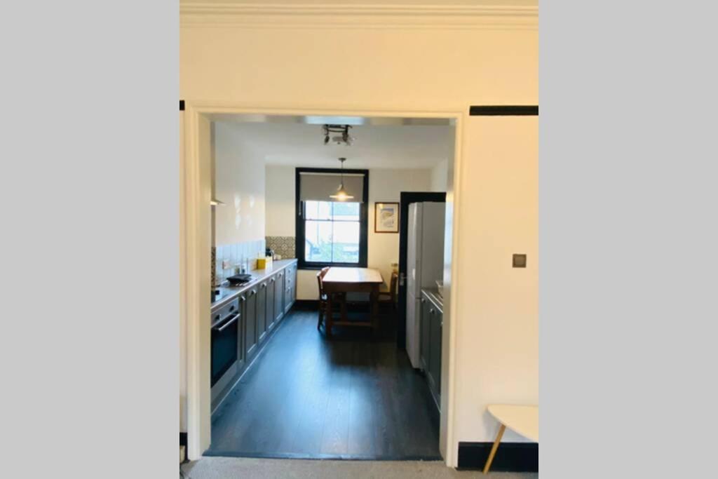Beautiful First Floor Apartment In St Leonards Exterior foto